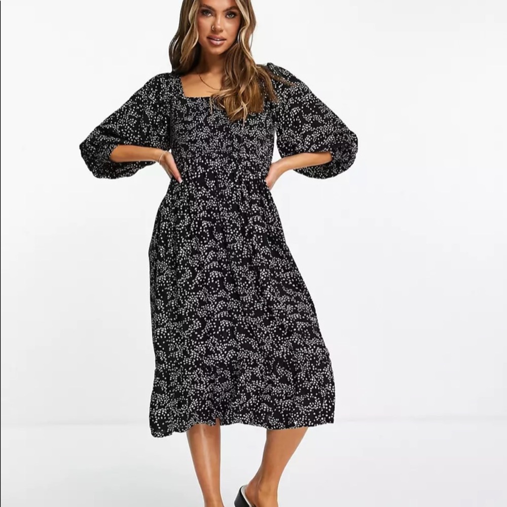 Elegant Black Midi Dress